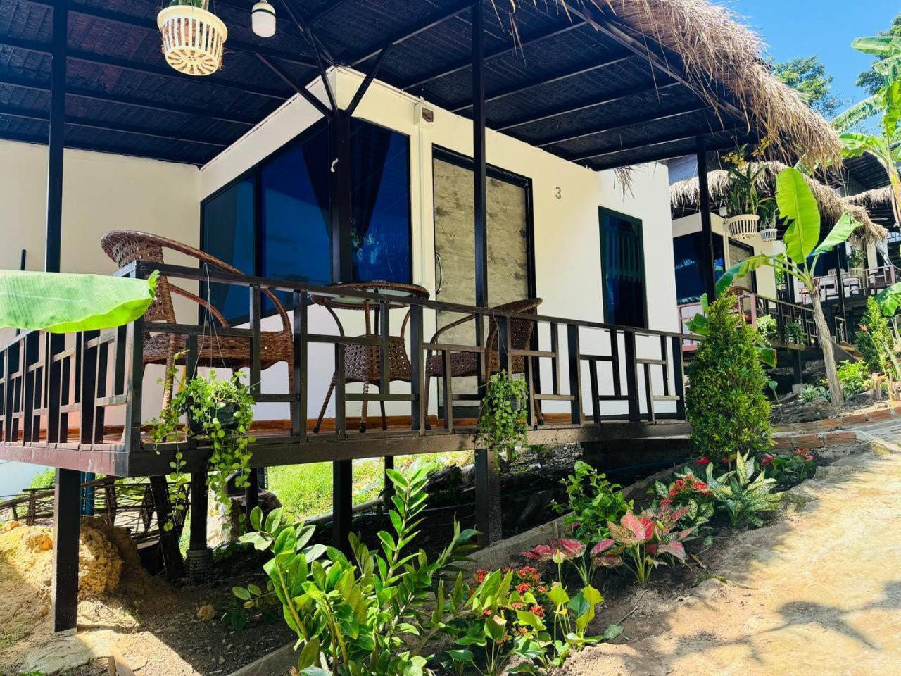Real Hostel Kaoh Touch Екстер'єр фото